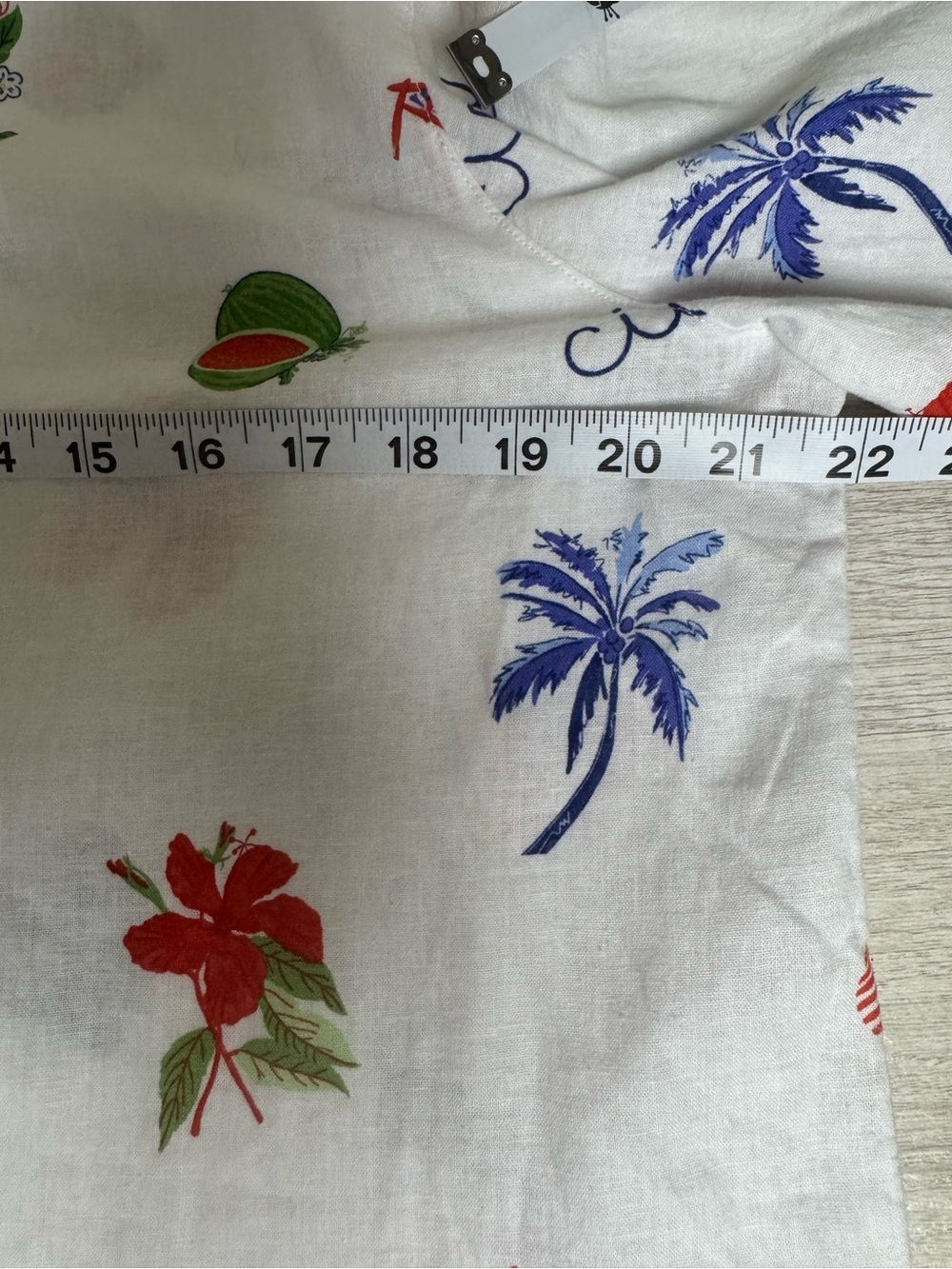 C&C California Women’s Large Linen Rayon Button Down Shirt Fruit Tropical Print - Picture 8 of 8